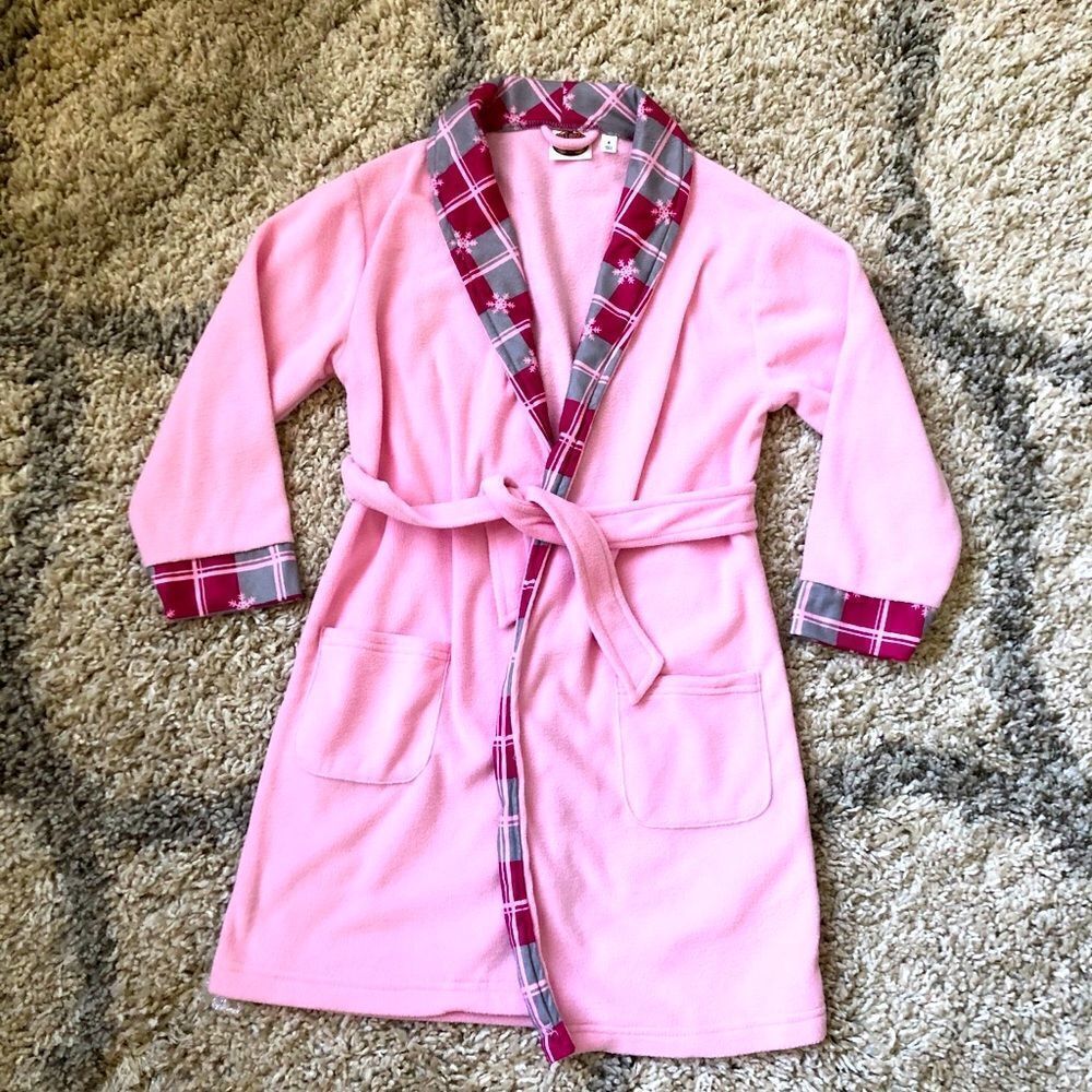 Bass Pro Shops Pink Snowflake Plaid Girls Plush Bath Robe 6